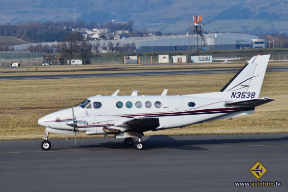Beech B100 King Air